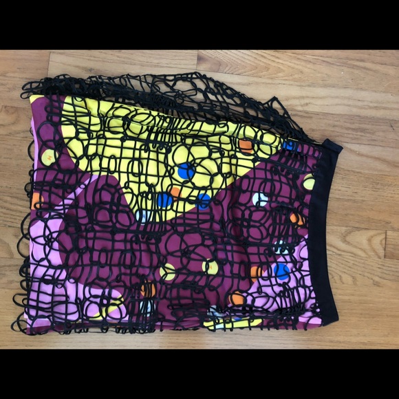 Gorgeous , one of a kind  CHANEL contemporary skirt. - Picture 5 of 7